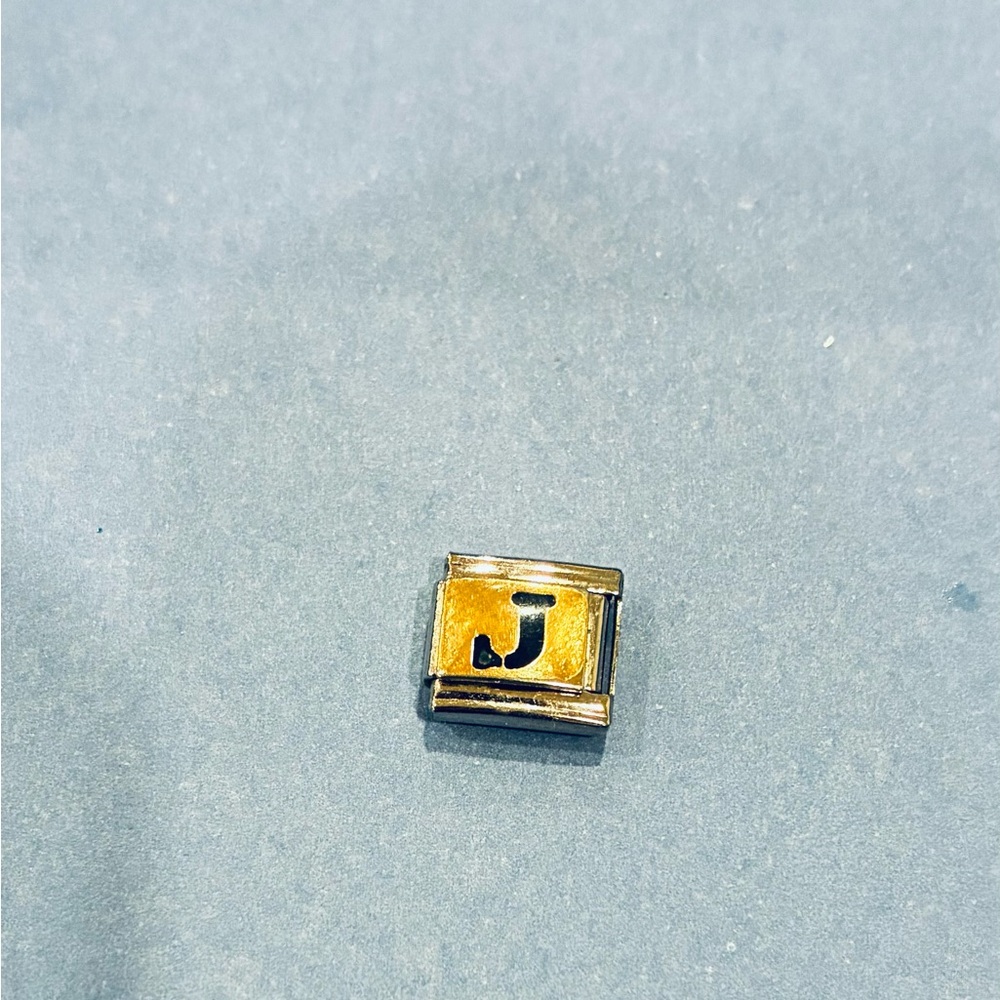 2/$15 - Y2K Nomination Classic letter J Charm
